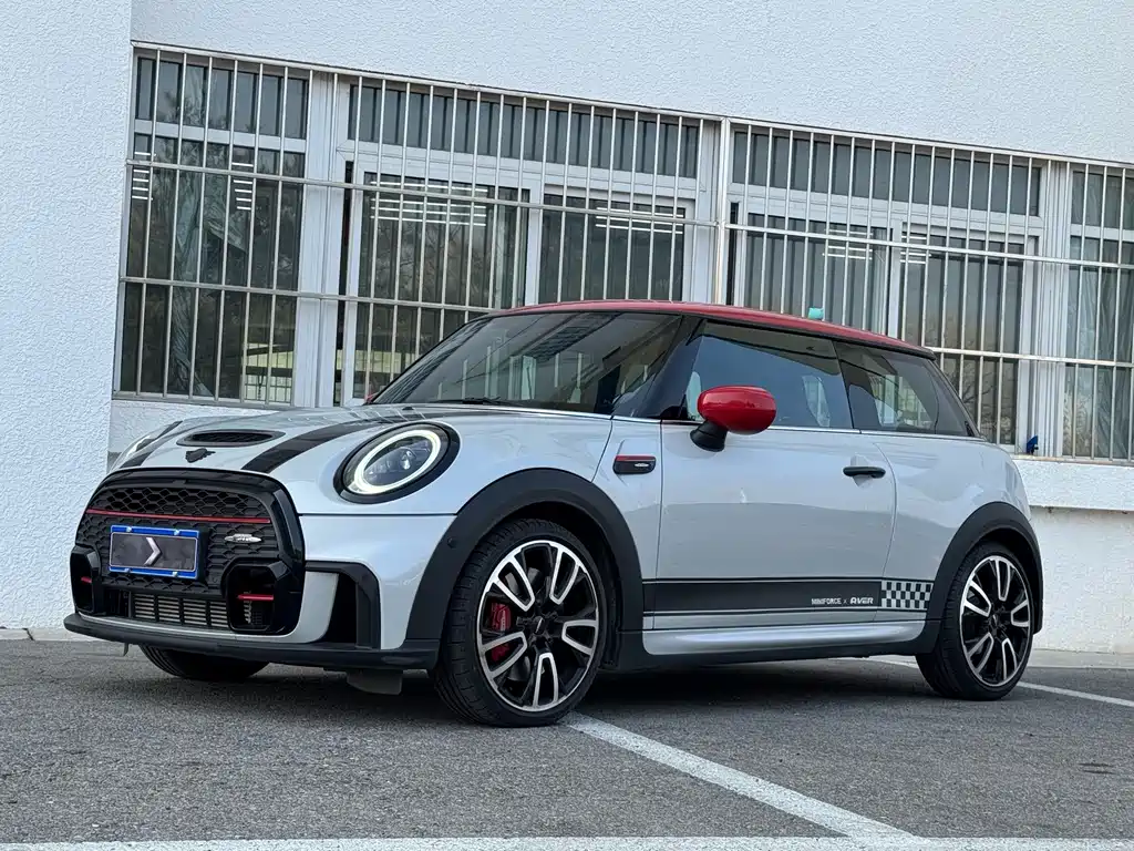 Mini Mini JCW 2022