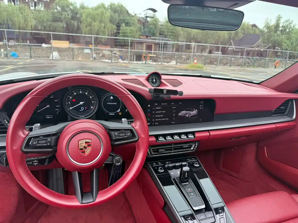 Porsche 911 2023 Targa 4 3.0T