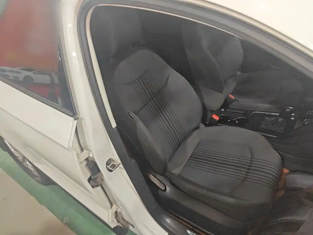 Volkswagen Tharu — миниатюра 25