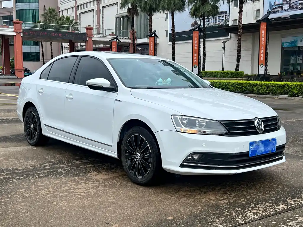 Volkswagen Sagitar — миниатюра 3