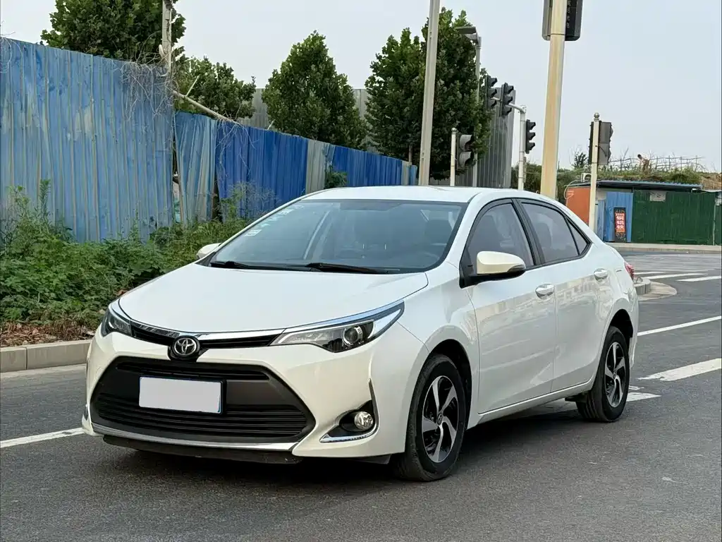 Toyota Corolla Levin 2017 185T CVT V