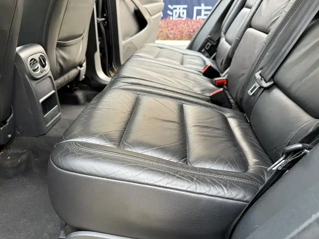 Volkswagen Tiguan — миниатюра 16