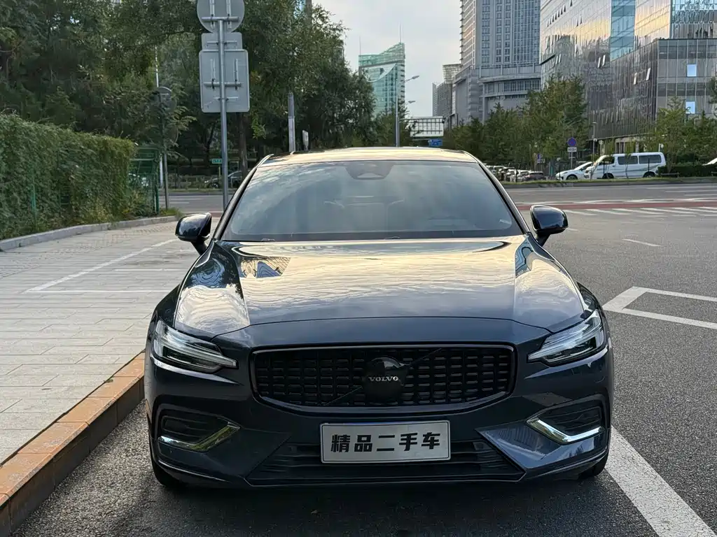Volvo S60 — миниатюра 29