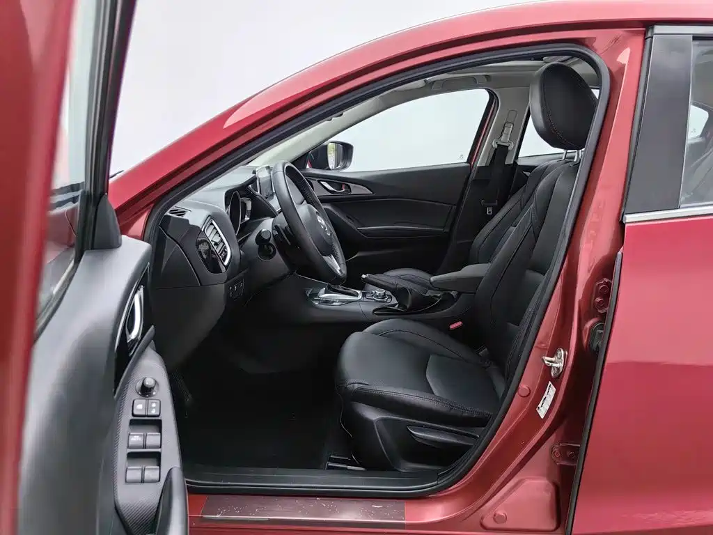 Mazda 3 Axela — миниатюра 10
