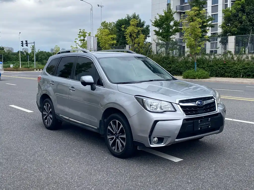 SUBARU FORESTER