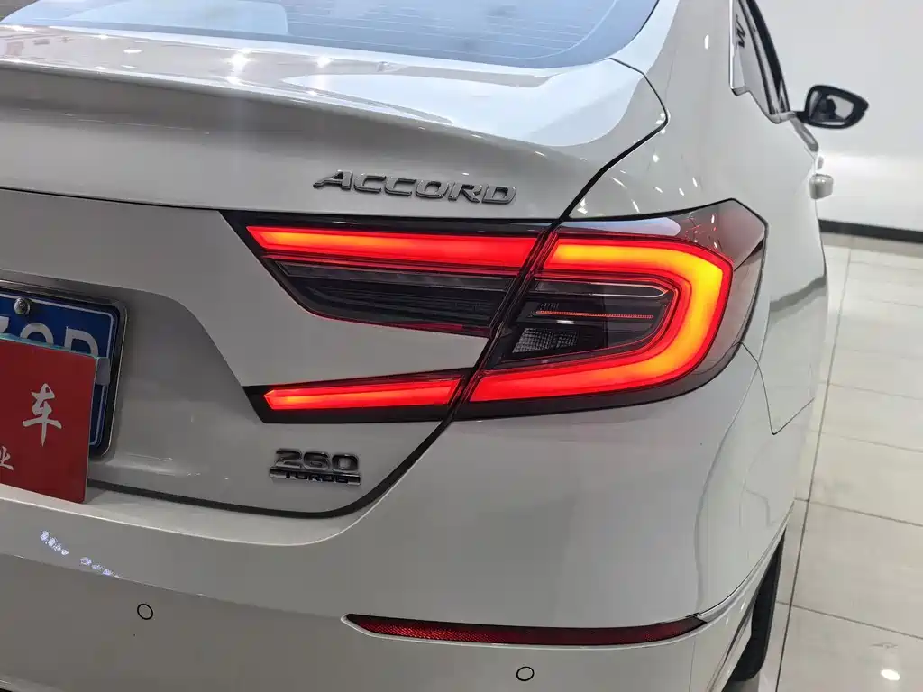 Honda Accord — миниатюра 21