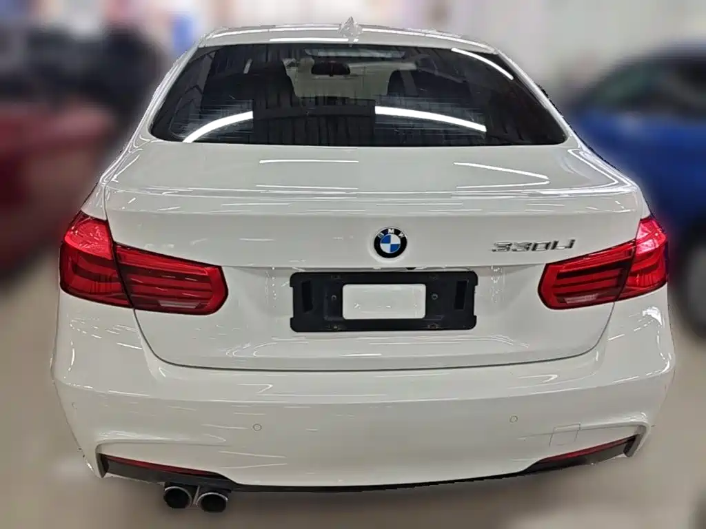 BMW 3 Series — миниатюра 8
