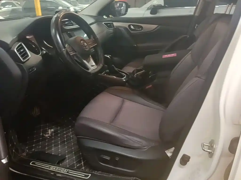 Nissan Qashqai — миниатюра 15