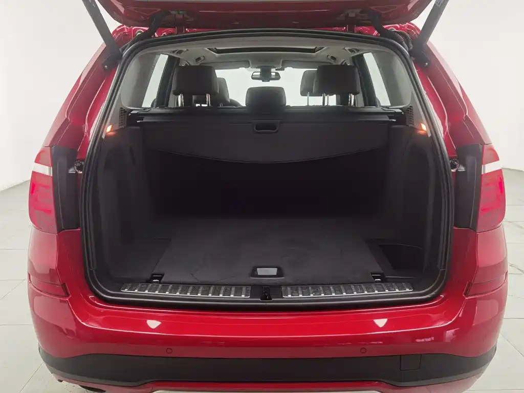 BMW X3 (Import) — миниатюра 16