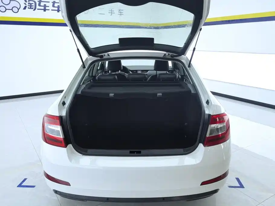 Skoda Octavia — миниатюра 4