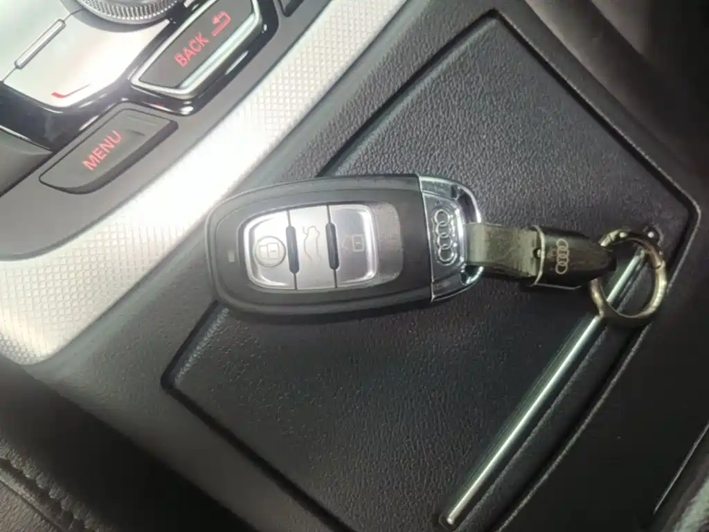 Audi A6L — миниатюра 9