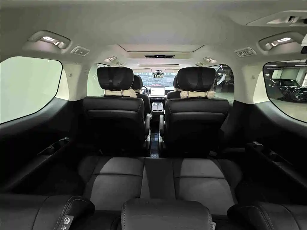GAC Motor Trumpchi E8 PHEV — миниатюра 26