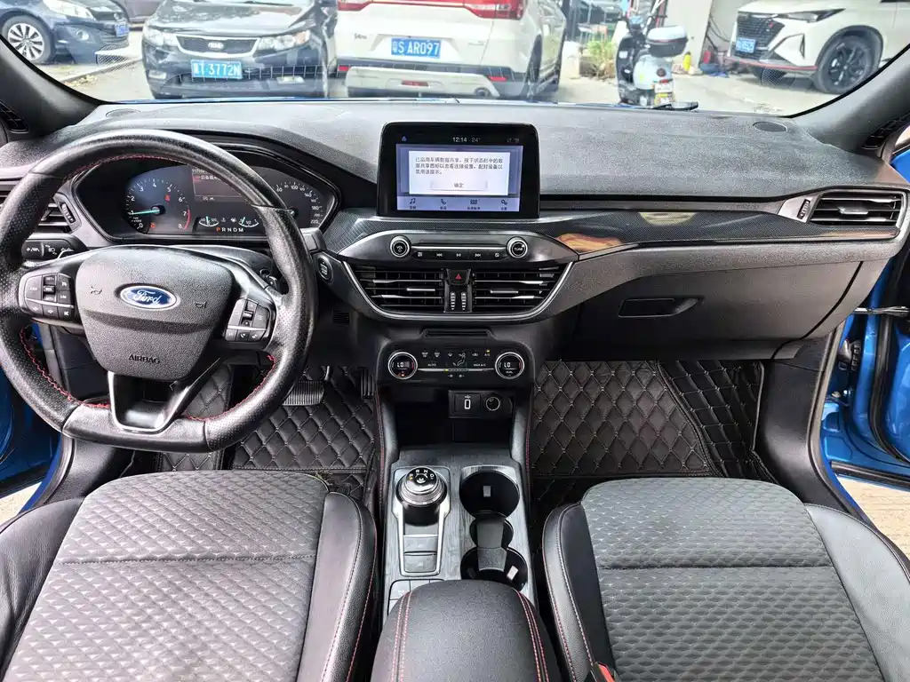 Ford Focus — миниатюра 12