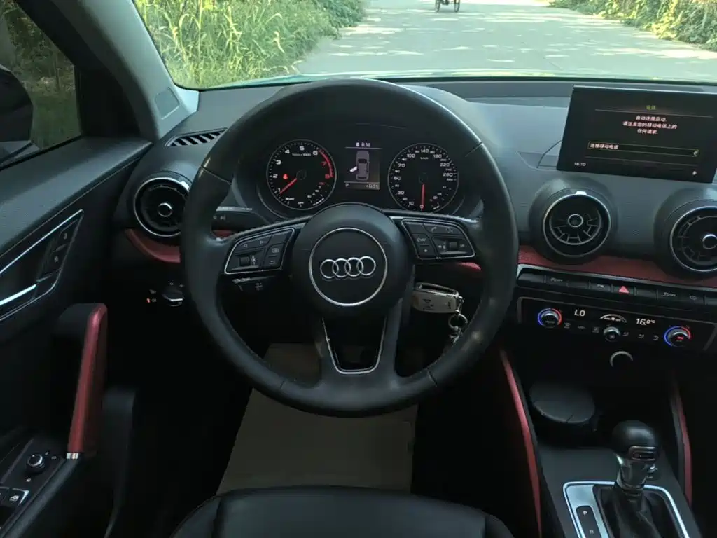Audi Q2L — миниатюра 11