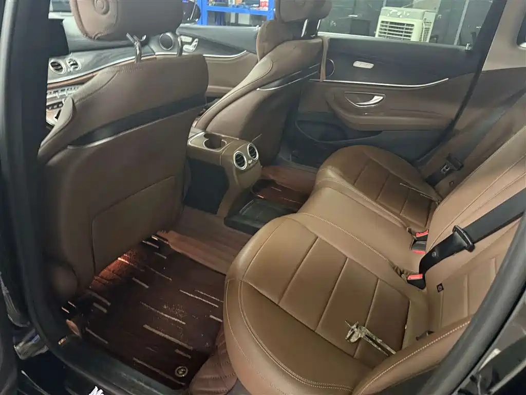 Mercedes-Benz E-Class E 2019 E 260 L Sport 4MATIC