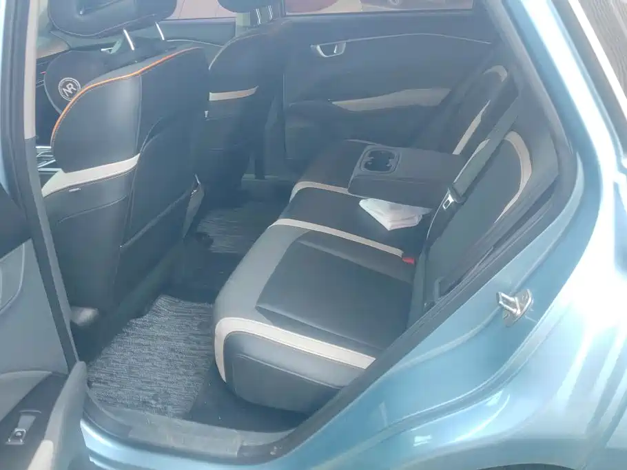 Baojun RC-6 — миниатюра 11
