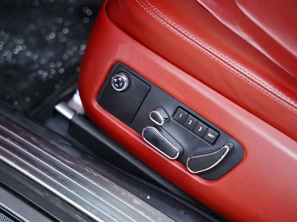 Bentley Continental — миниатюра 31