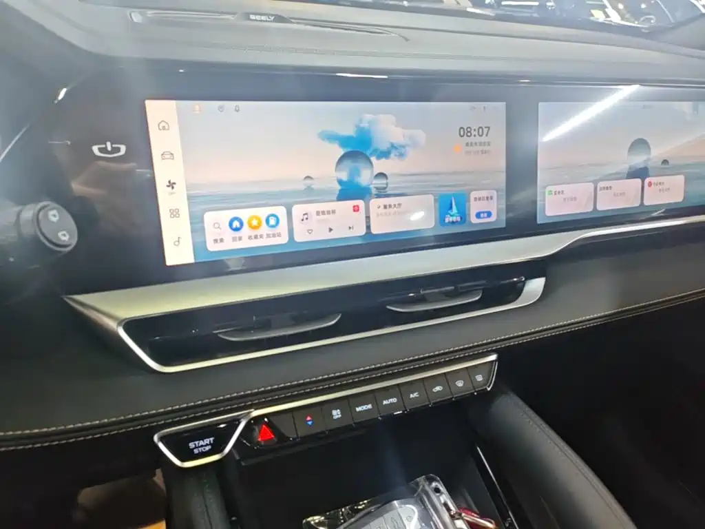 Geely Xingyue L — миниатюра 13