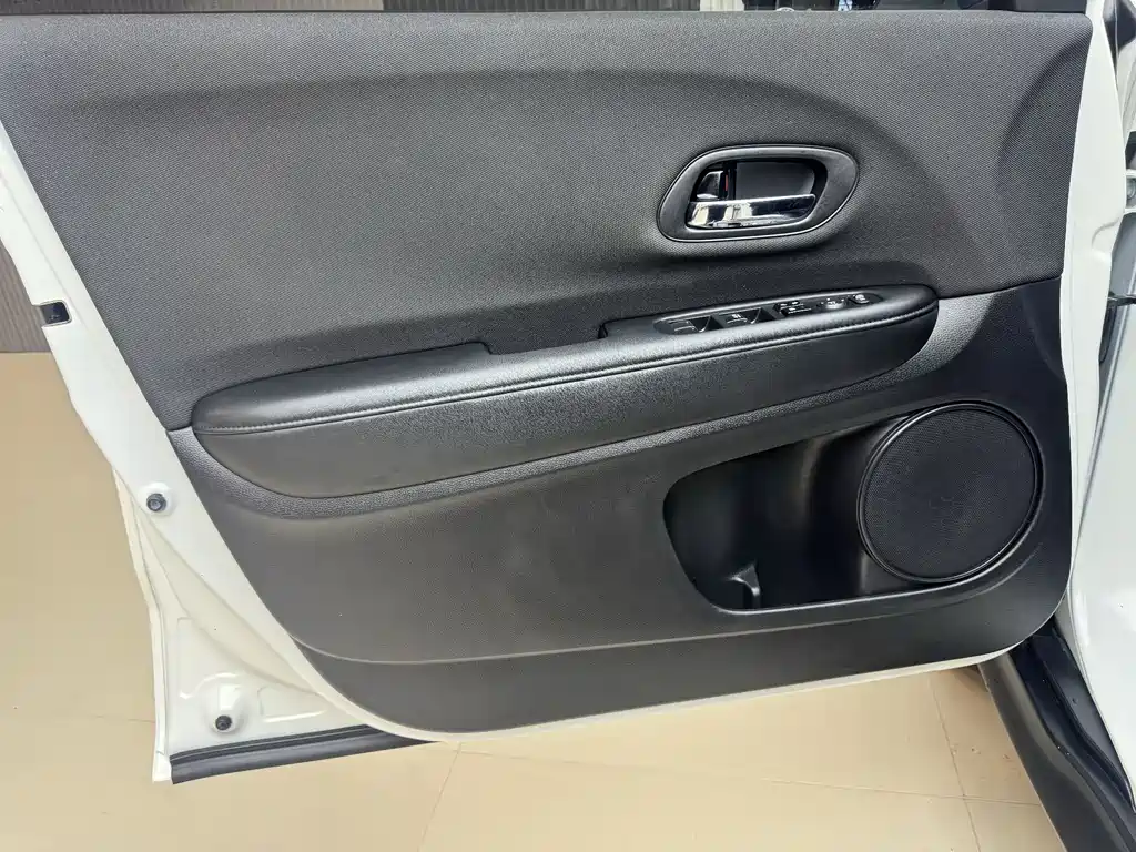 Honda Vezel 2020 1.5L CVT