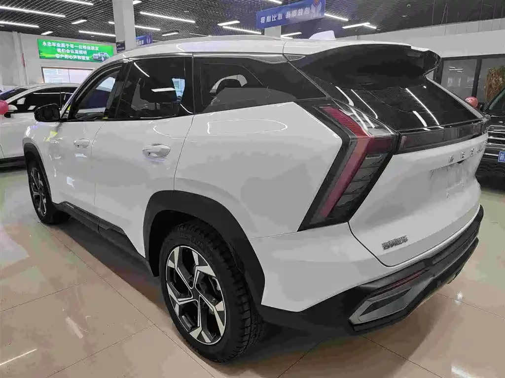 GEELY AUTOMOBILE BOYUE L