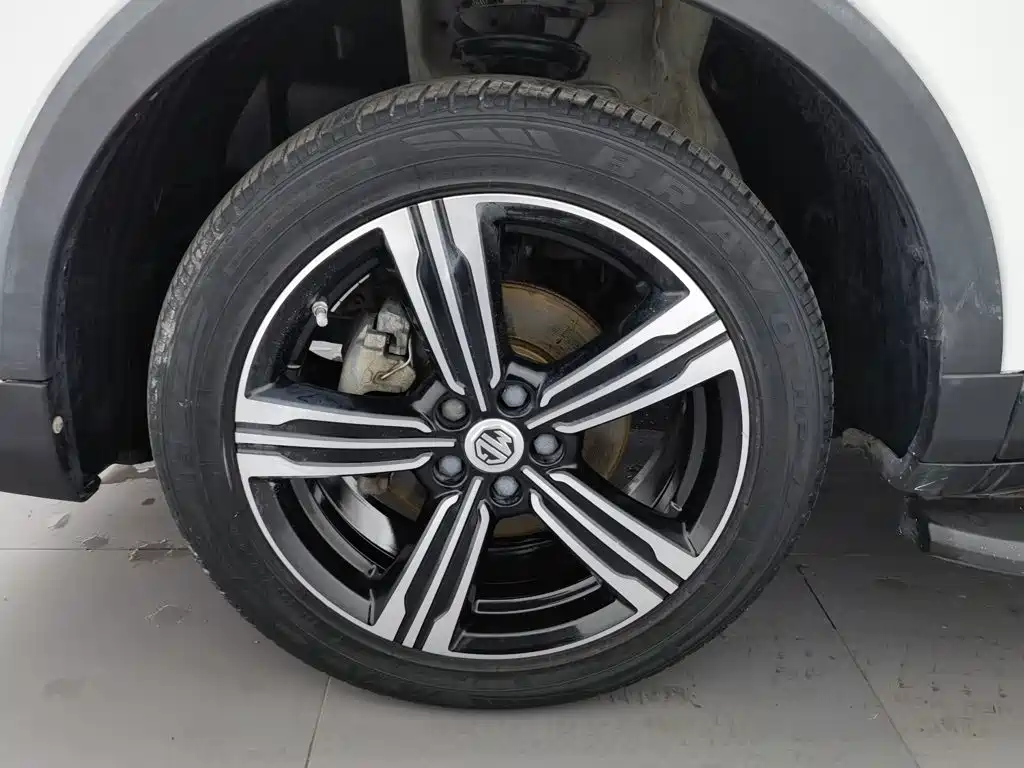 MG ZS — миниатюра 17