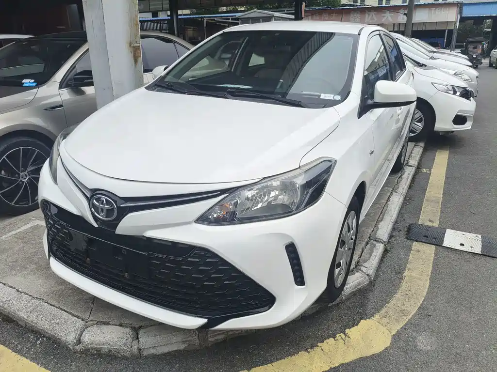 Toyota Vios FS