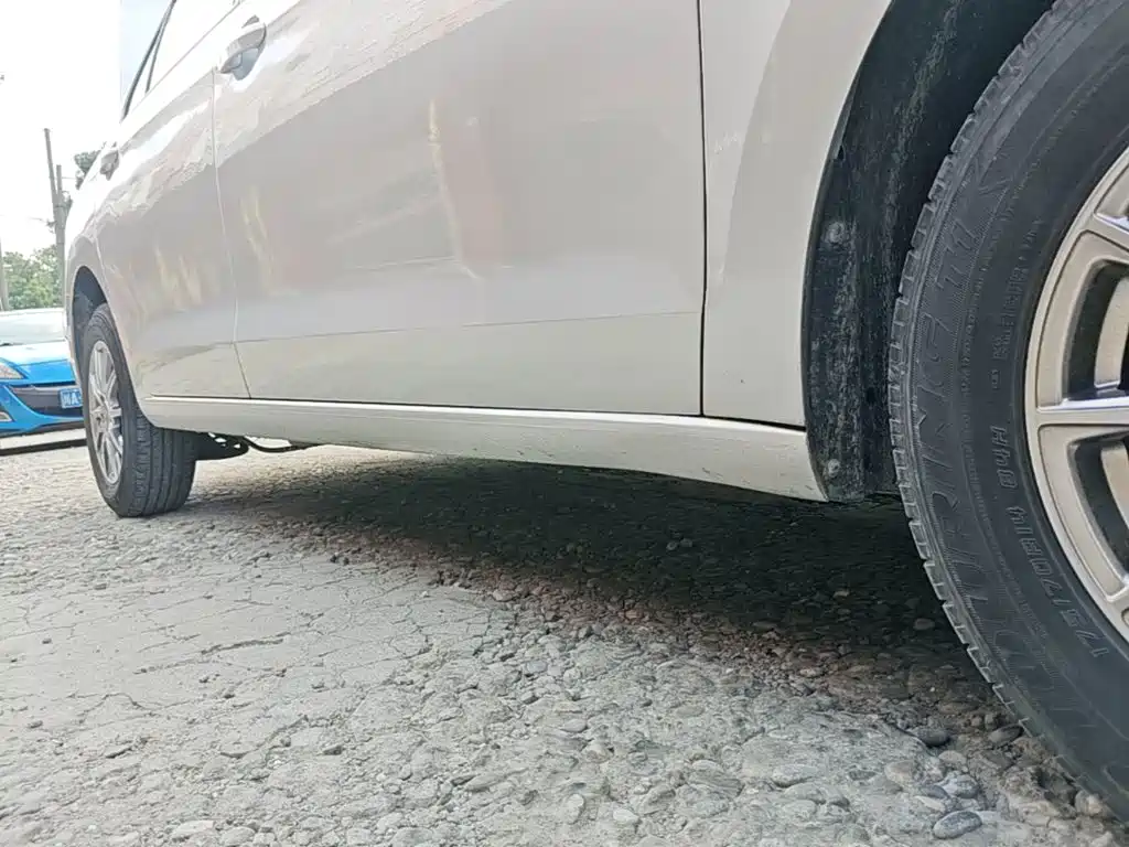 Volkswagen Jetta — миниатюра 21