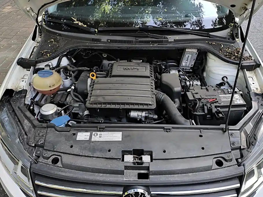 Volkswagen Santana — миниатюра 10
