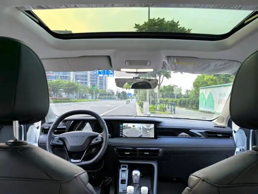 Roewe i5 — миниатюра 11