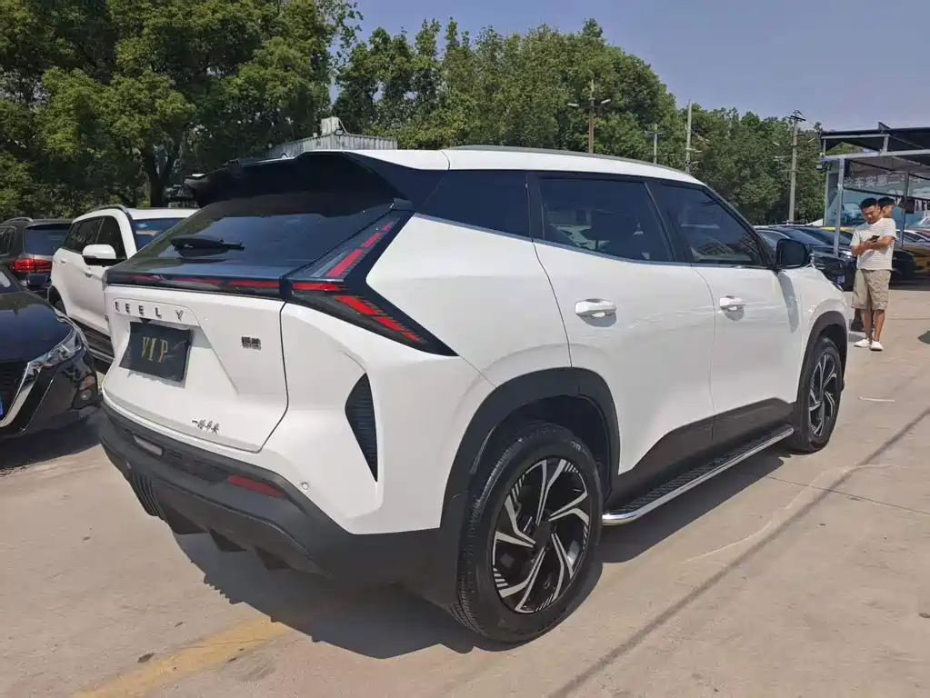 Geely Boyue — миниатюра 6