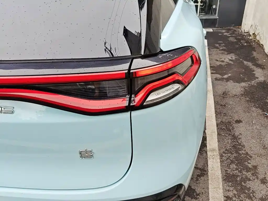 BYD Tang New Energy — миниатюра 8