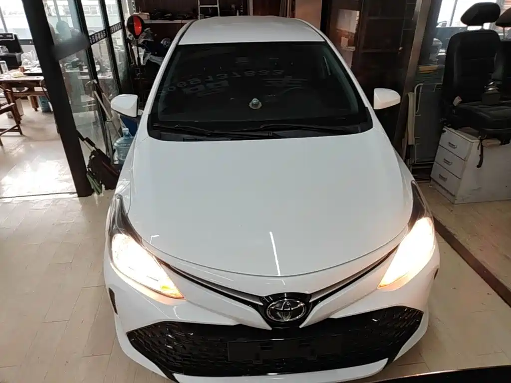 Toyota Vios FS — миниатюра 3
