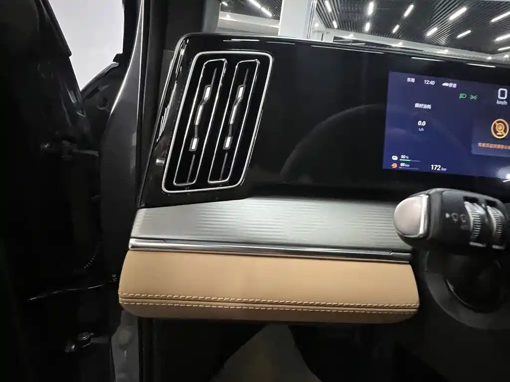 BYD L DM-i — миниатюра 14