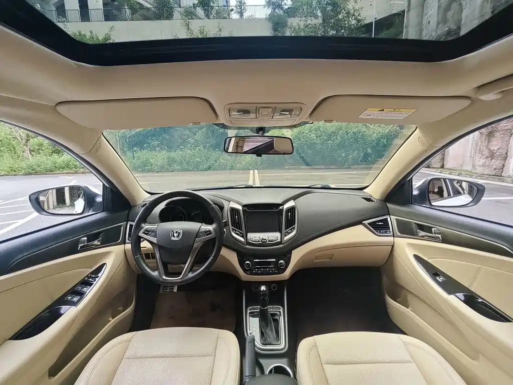 Changan Eado — миниатюра 8