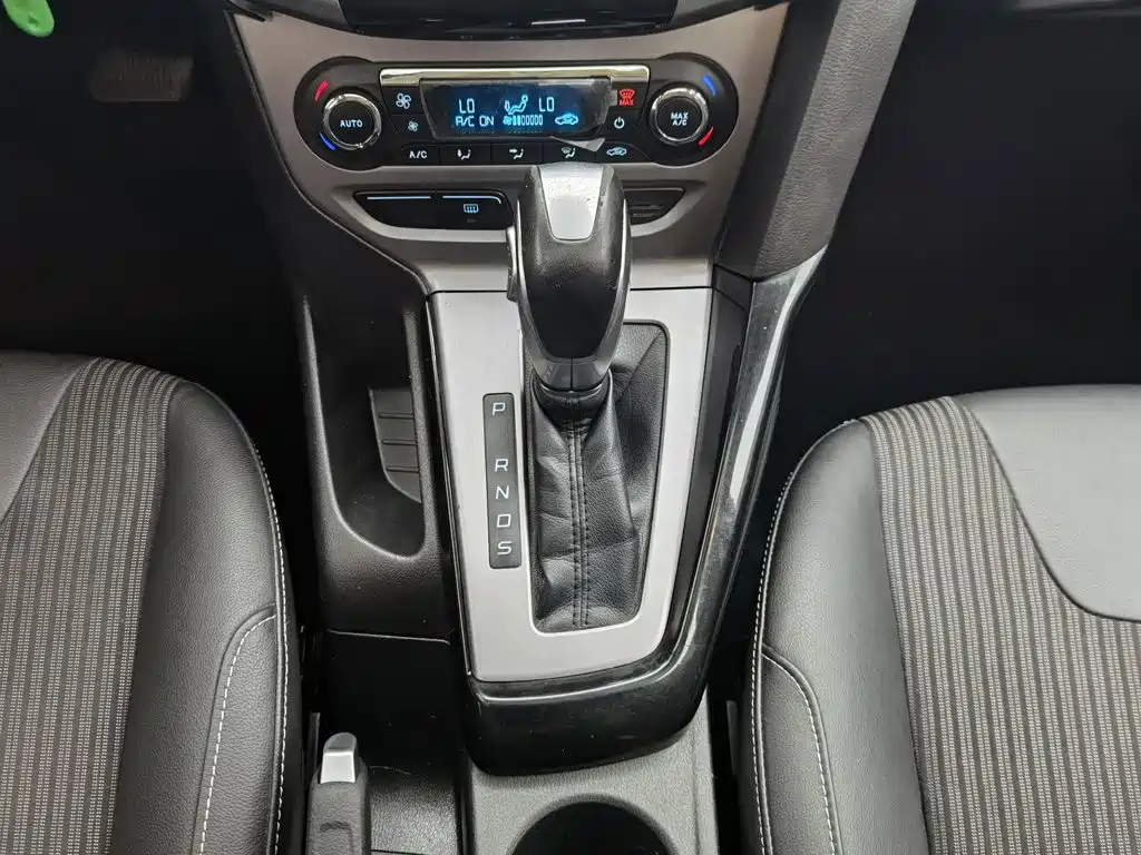 Ford Focus — миниатюра 13