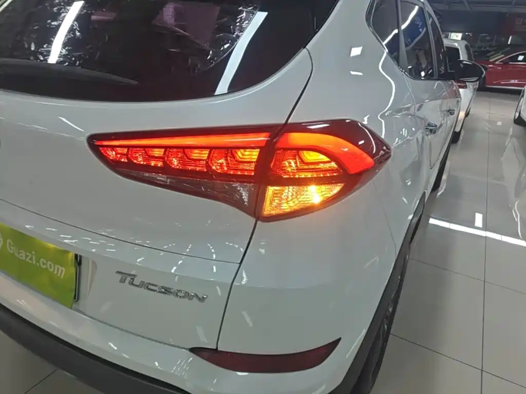 Hyundai Tucson 2015 1.6T DCT Lead
