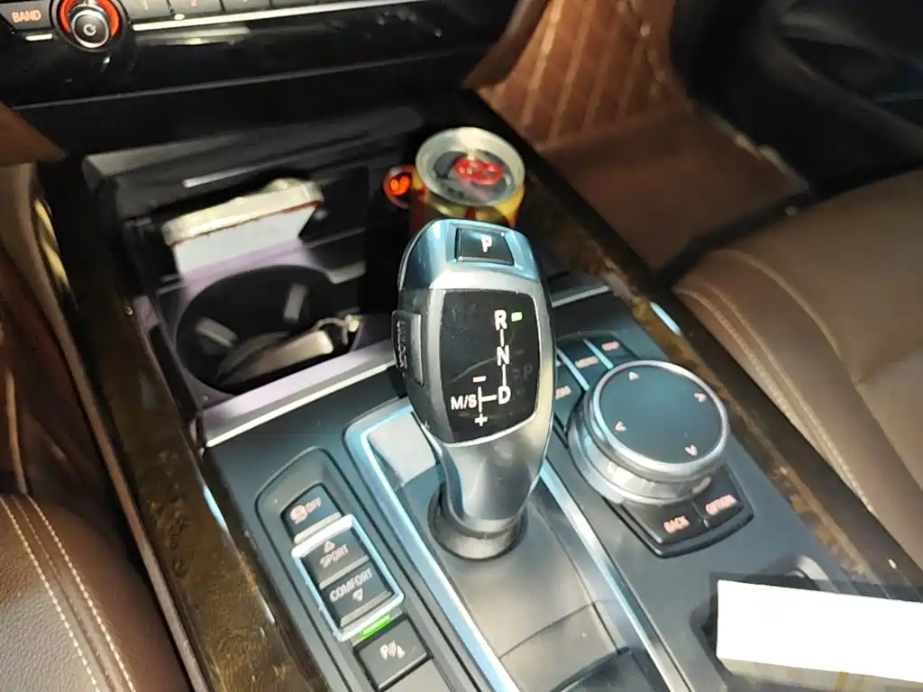BMW X5 (Import) — миниатюра 14