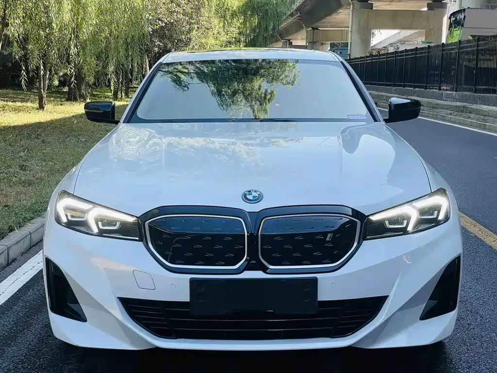 BMW i3 — миниатюра 2