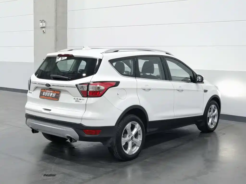 Ford Kuga — миниатюра 2
