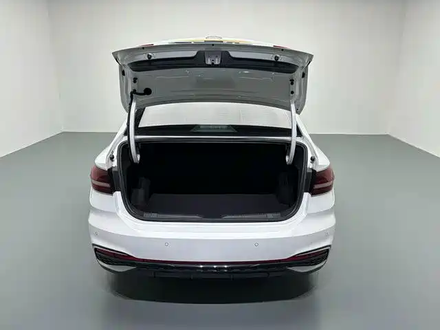 Volkswagen Lavida — миниатюра 15