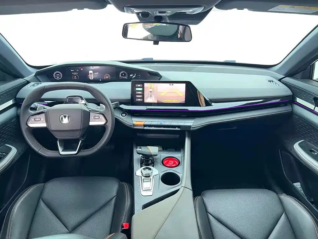 Changan UNI-V — миниатюра 3