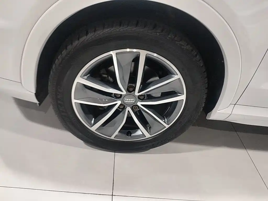 Audi Q3 — миниатюра 23