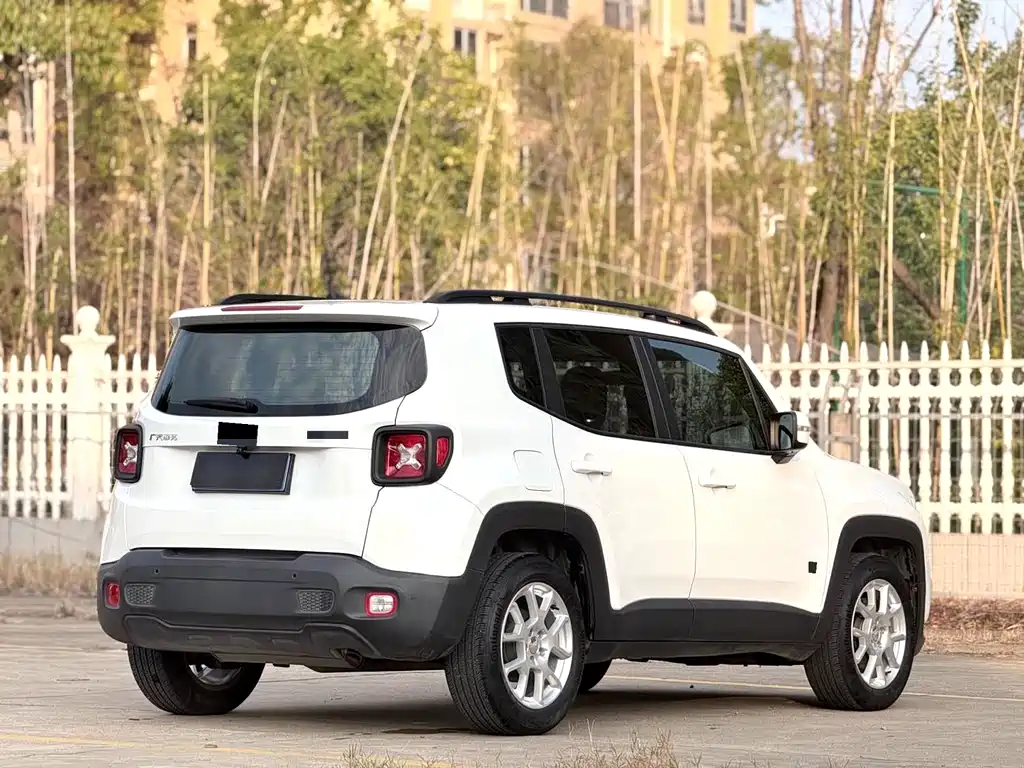 Jeep Renegade 2019 220T AT Lead