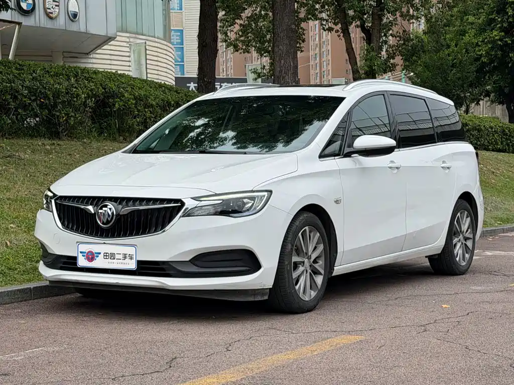 Buick GL6