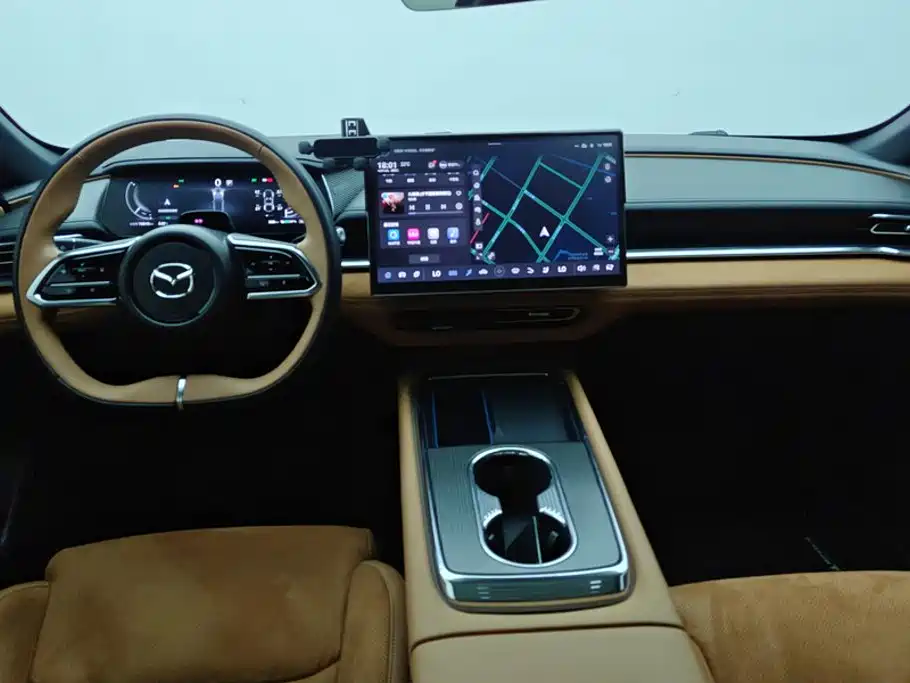Mazda EZ-6 — миниатюра 12