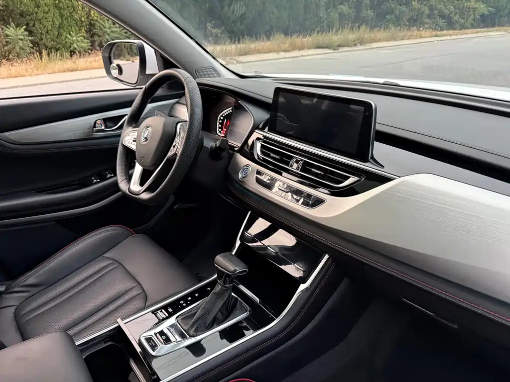Changan CS75 — миниатюра 16