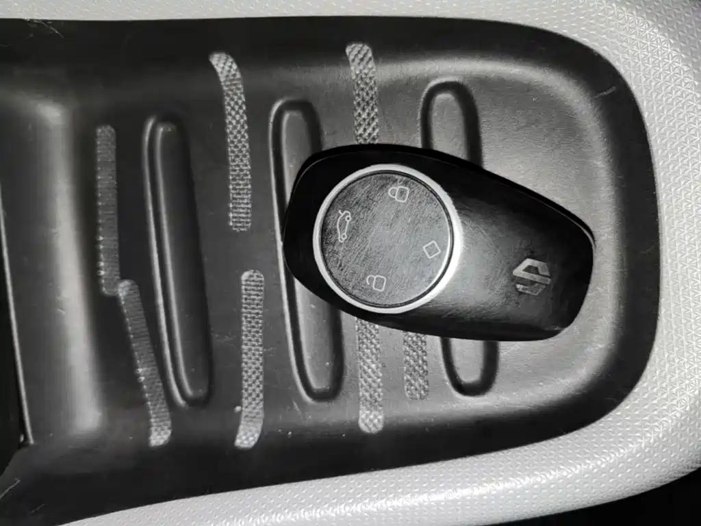 Leapmotor Leapmotor T03 — миниатюра 9