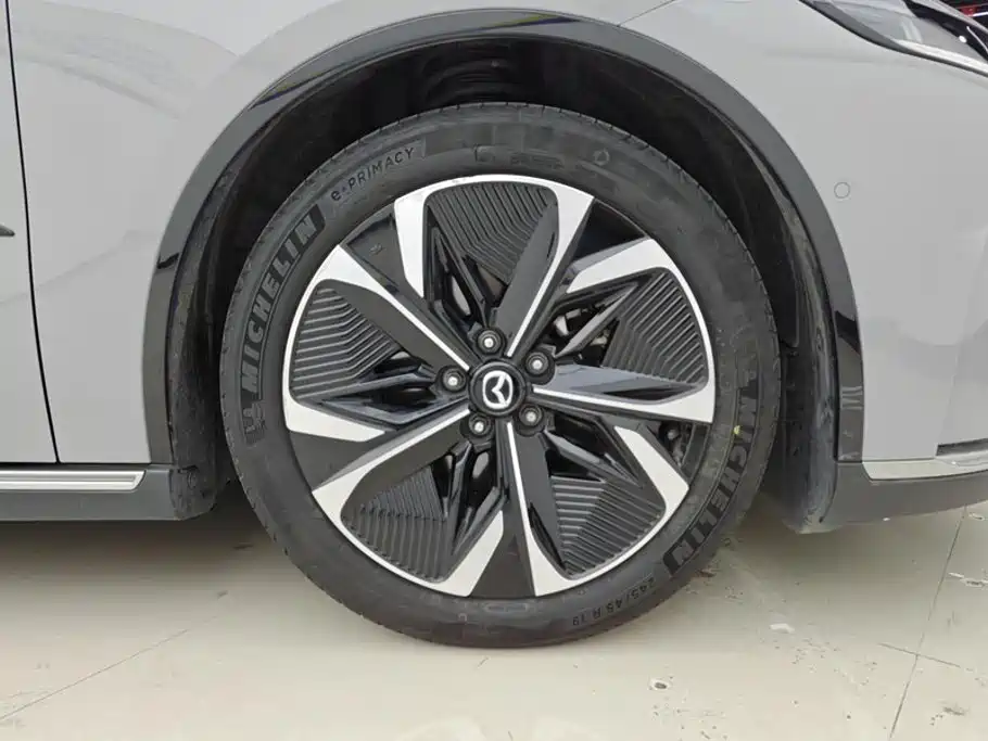 Mazda EZ-6 — миниатюра 6