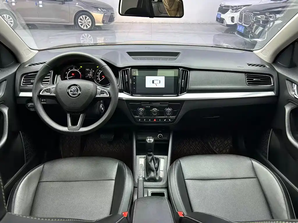 Skoda Kamiq - фото 17