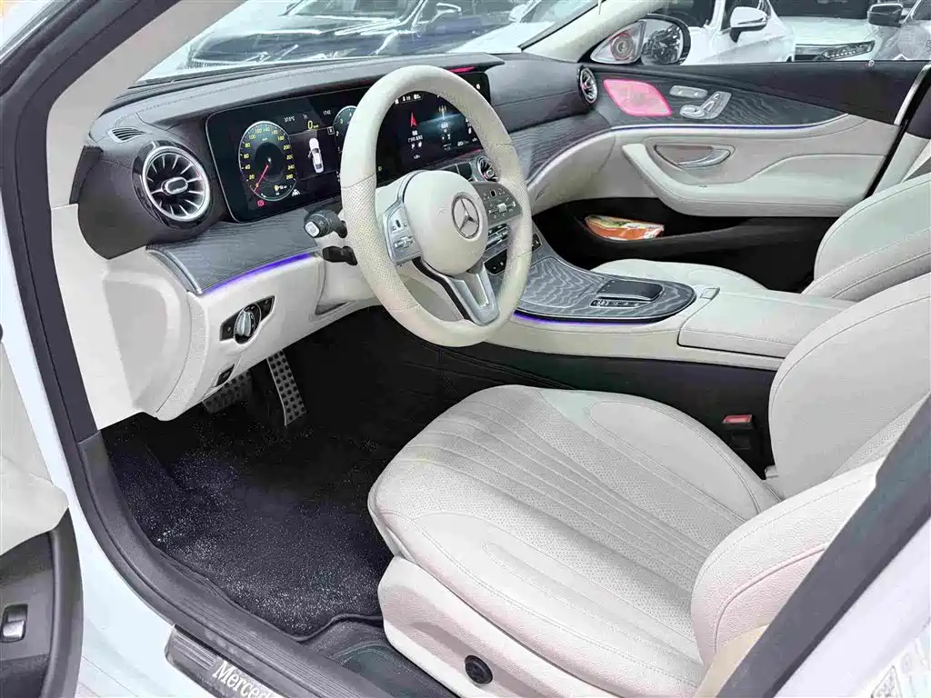 Mercedes-Benz CLS — миниатюра 7